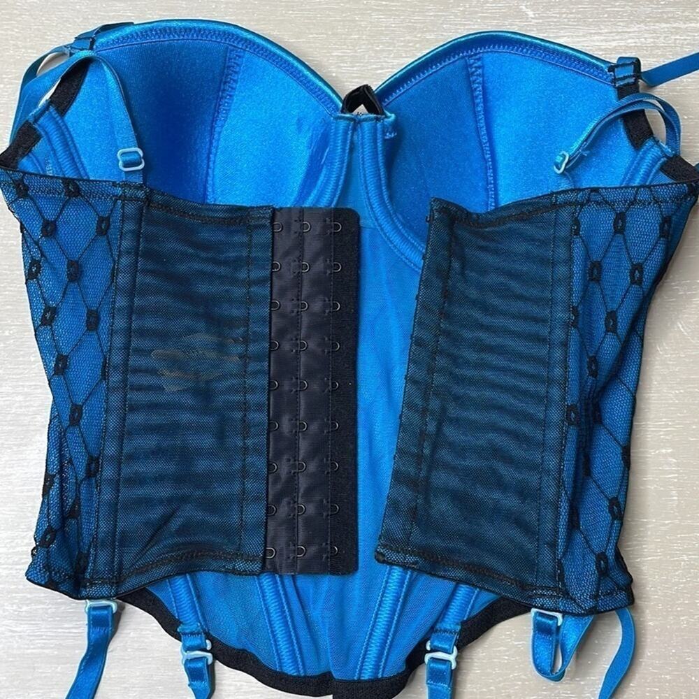 NWT Victoria’s Secret ‘Sexy Little Thing’ corset - Picture 7 of 7